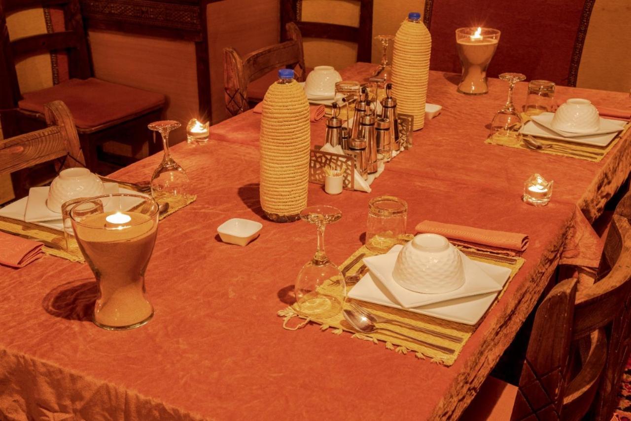 Erg Chebbi Camp Hotel Merzouga Eksteriør billede