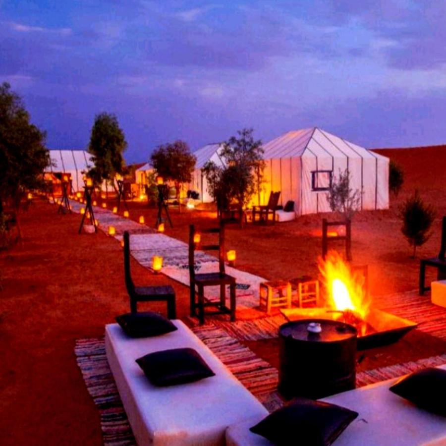 Erg Chebbi Camp Hotel Merzouga Eksteriør billede