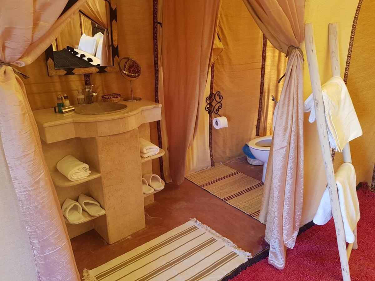 Erg Chebbi Camp Hotel Merzouga Eksteriør billede