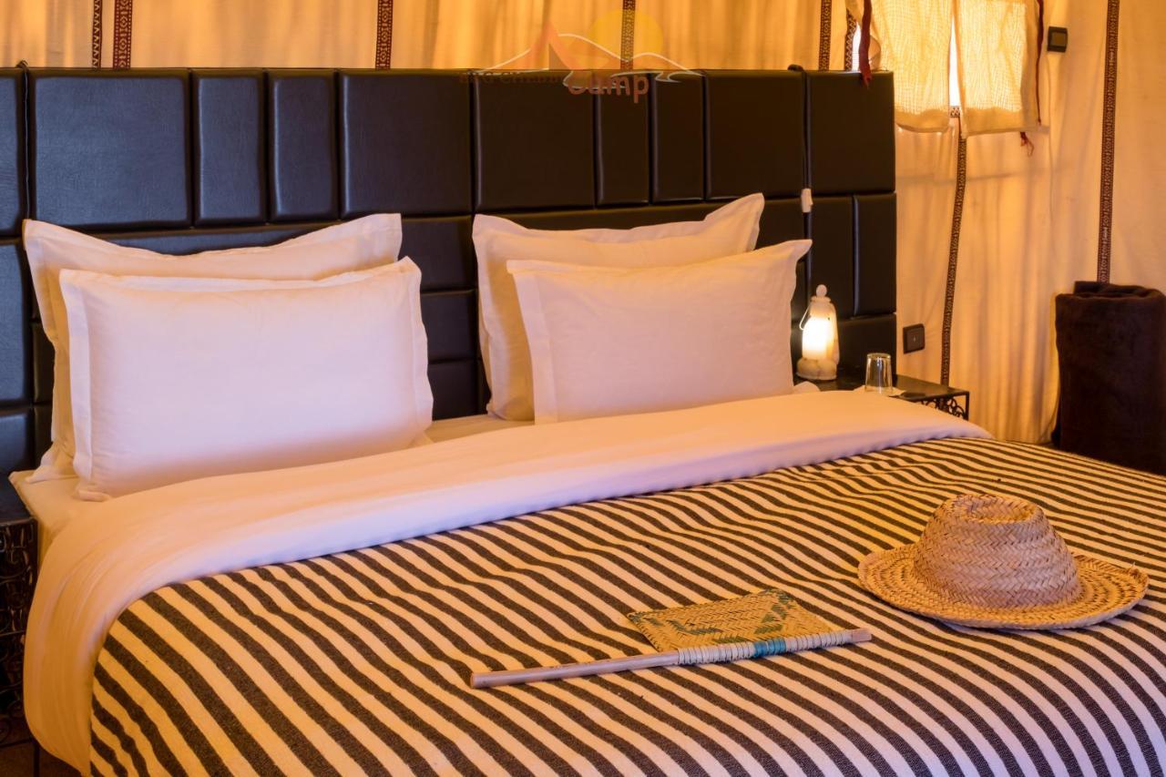 Erg Chebbi Camp Hotel Merzouga Eksteriør billede