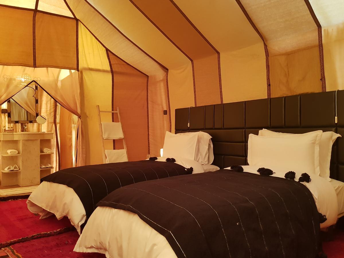 Erg Chebbi Camp Hotel Merzouga Eksteriør billede